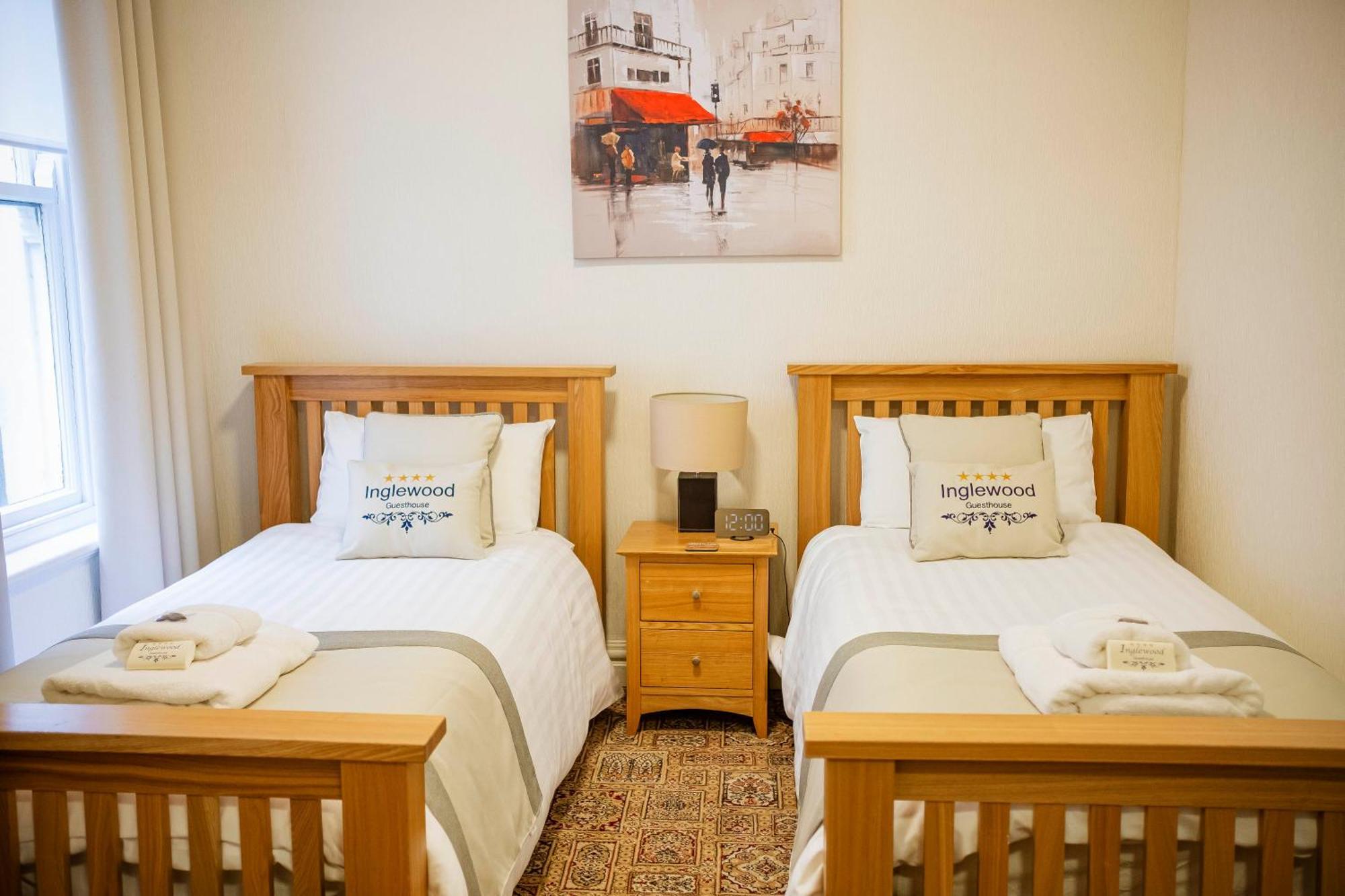 Inglewood - Opul Express Hotel Douglas Quarto foto