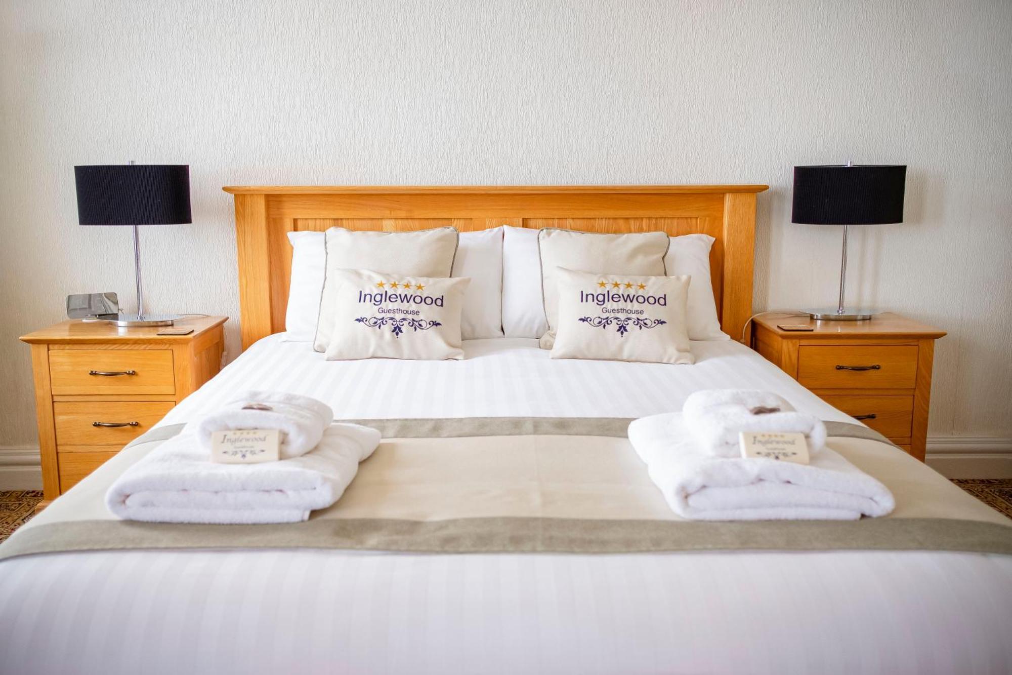 Inglewood - Opul Express Hotel Douglas Quarto foto