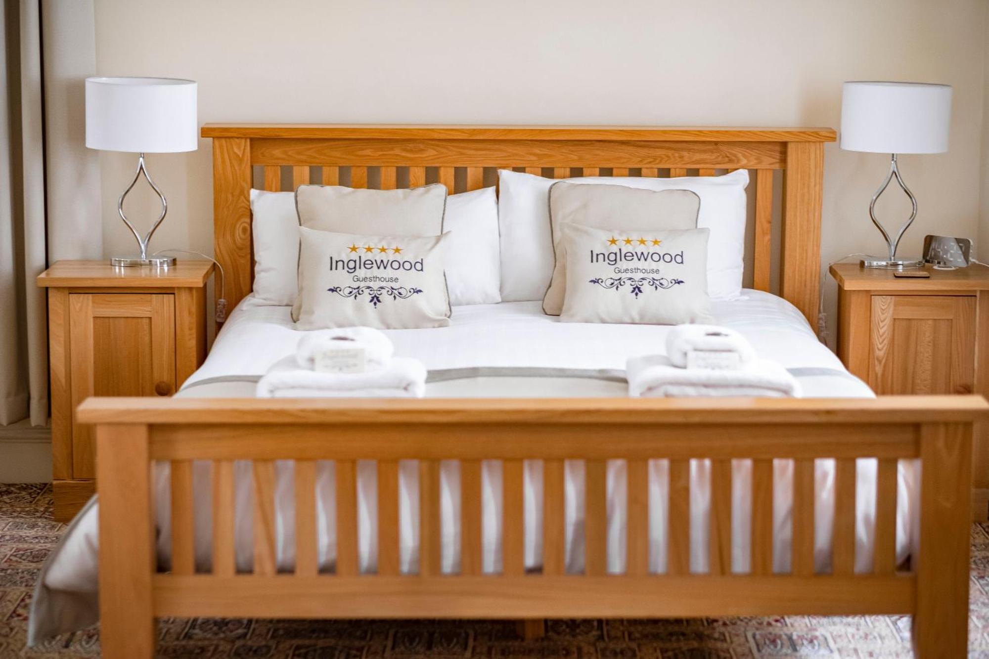 Inglewood - Opul Express Hotel Douglas Quarto foto